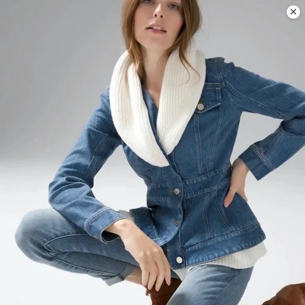 White House Black Market Denim Fitted Denim Jacket with Sweater Lining Size M